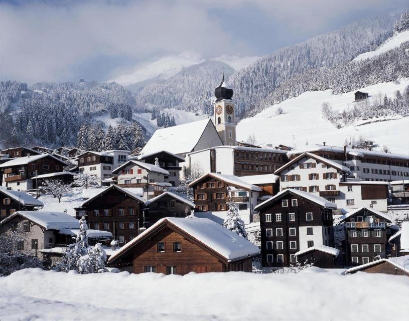 Alpine Retreat&Sauna Disentis Esterno foto